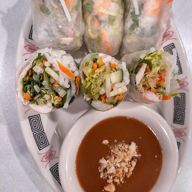 Spring Rolls (Fresh Spring Rolls).